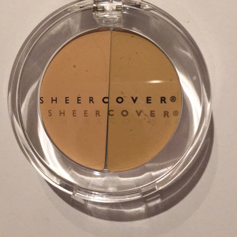 SHEER COVER DUO CONCEALER